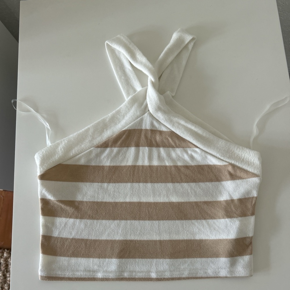 Brown and white striped haulter tank